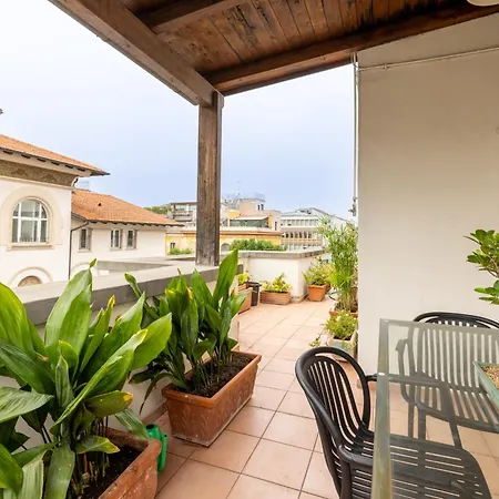 Apartman Elegant Penthouse With Terrace Róma