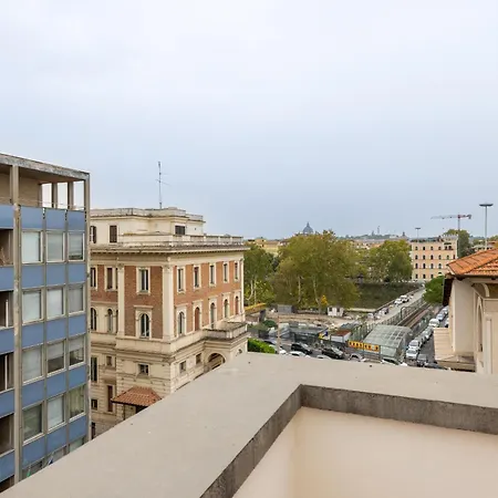 Apartman Elegant Penthouse With Terrace